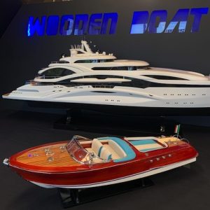 Super Riva Aquarama Paint (Blue opholstery)